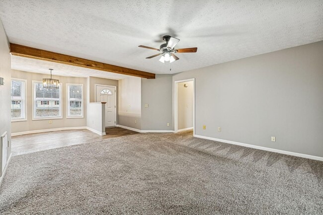 Photo - 1665 Bandy Rd