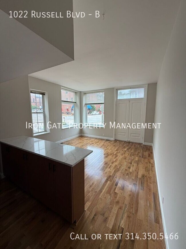 Photo - 1022 Russell Blvd Unit B