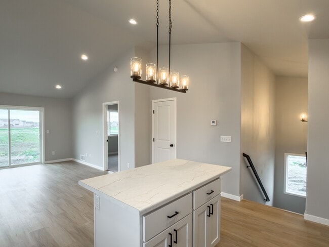 Photo - 3719 33rd St S