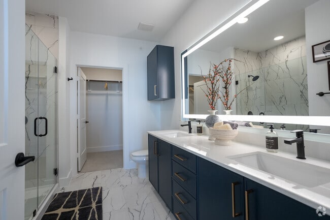 B1 - 2BR, 2BA - 1,163SF - Artistry Design District