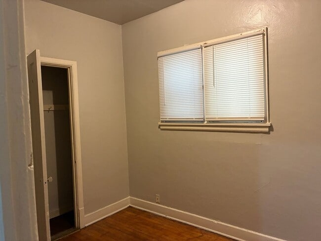 Photo - 1130 W Washington St Unit lower front