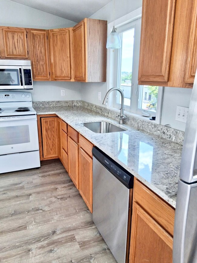 Photo - 18-20 Foch Avenue Unit 18 Foch Avenue