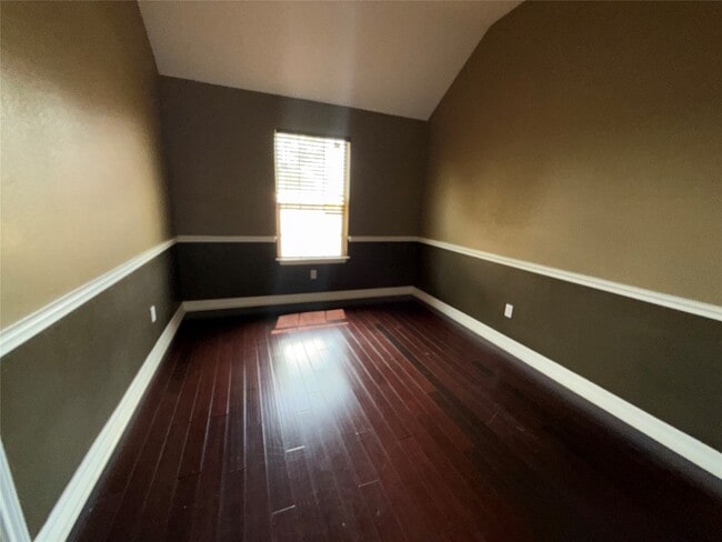 Photo - 8233 Hickok Ln