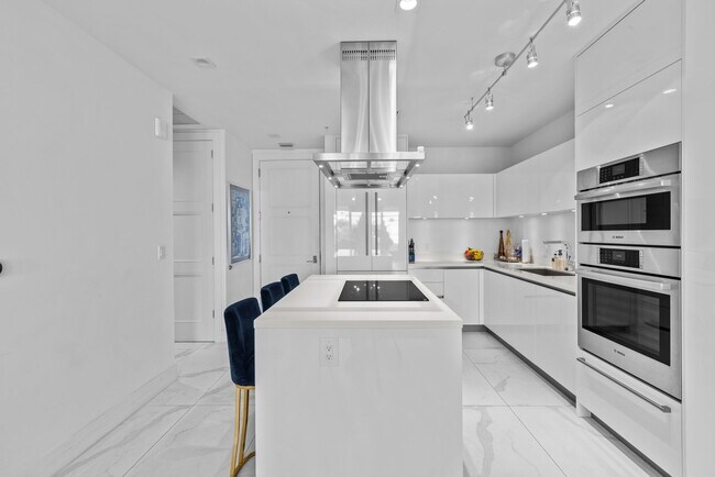 Photo - 155 E Boca Raton Rd Unit 417