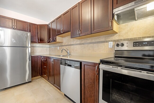 Photo - The Watergate