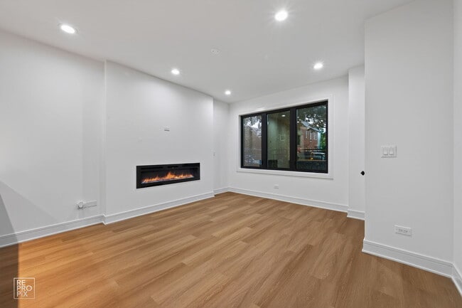 Photo - 2327 S Homan Ave