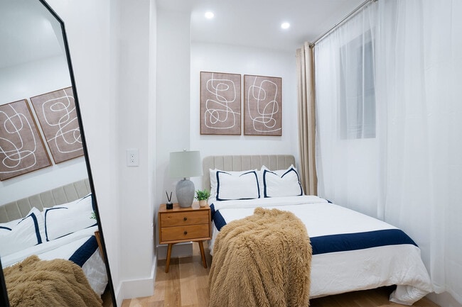 Photo - 1290 1st Ave Unidad FL2-ID1022011P