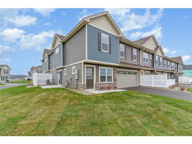 Photo - 14973 Archdale Ln