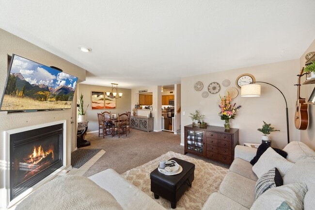 Photo - 5550 Corbett Dr