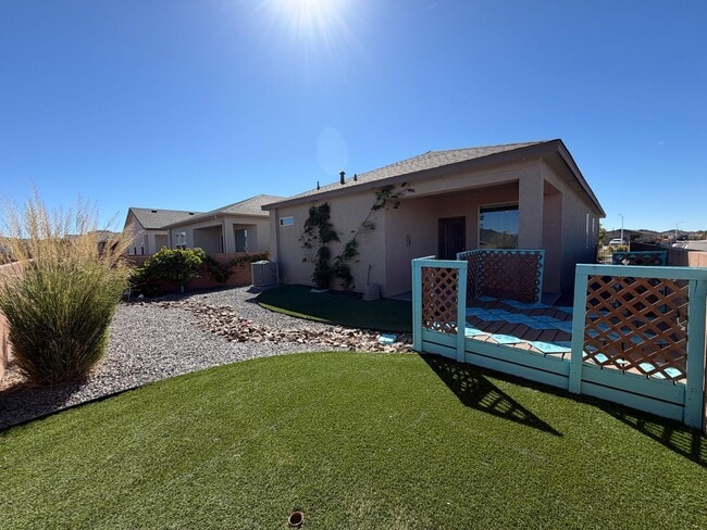Photo - 4875 Mount Salas St NE