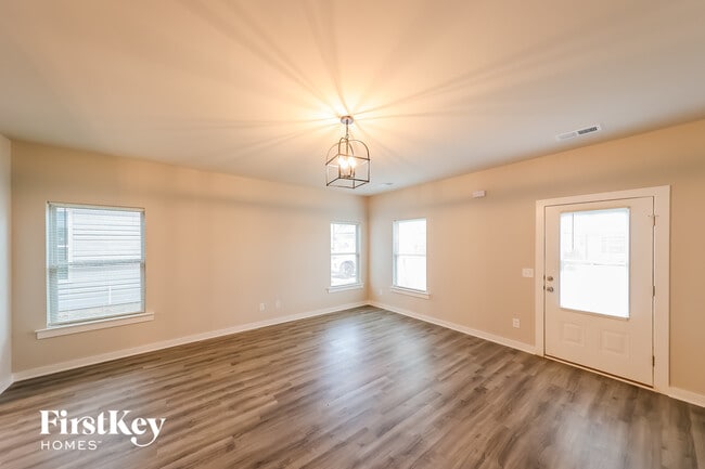 Photo - 60 County Rd 1700