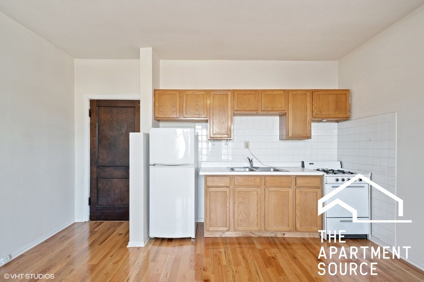 Photo - 1050 W George St Unit 1050 West George St