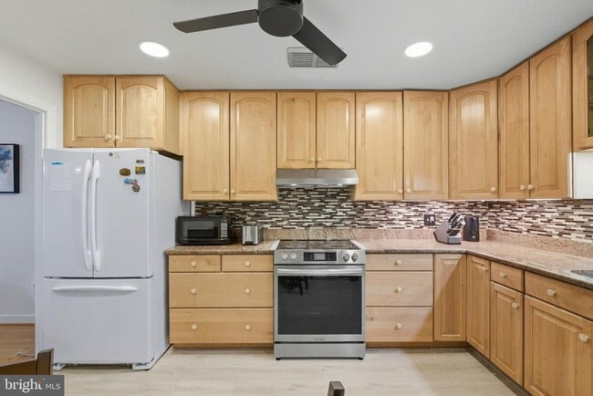 Photo - 11430 Strand Dr Unit R-203