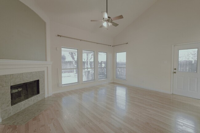 Photo - 3319 Painted Meadow Cir