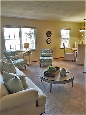 Photo - Hillcrest Apartments