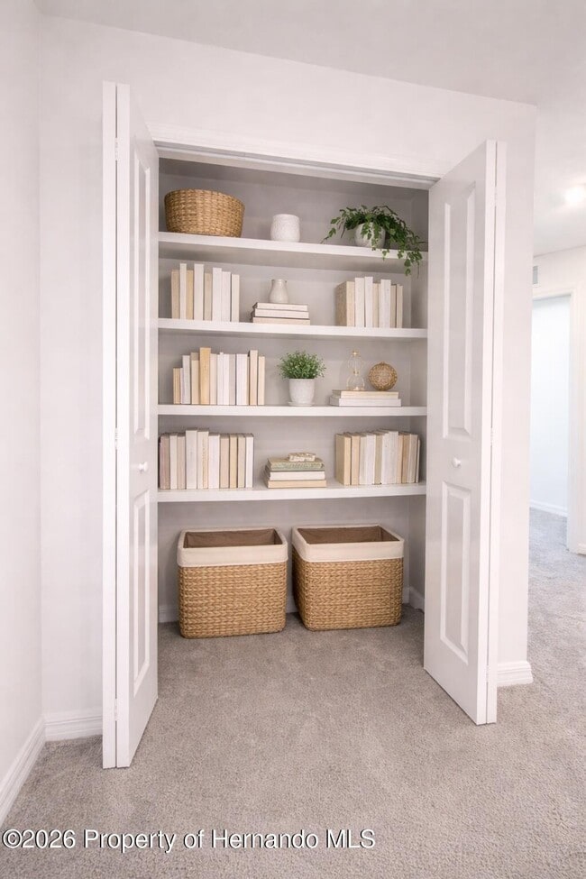 Photo - 6090 Shiner St