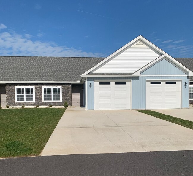 Building Photo - Villas at Sandy Creek Unit 405 Estuary Lane