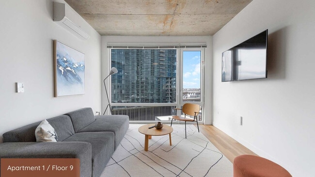 Photo - 851 W Blackhawk St Unidad ID1243858P