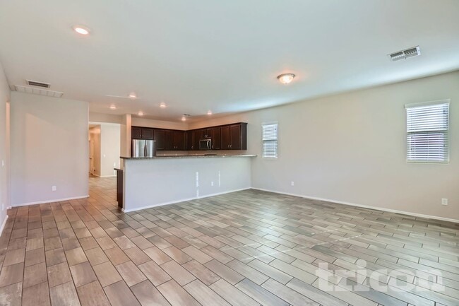 17163 W Diana Ave