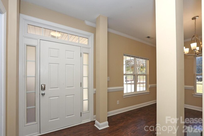 Photo - 10122 Victoria Blake Dr