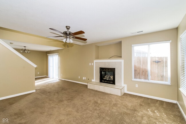 Photo - 709 Cembra Dr