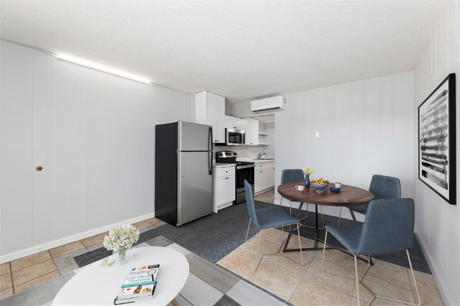 Photo - 410 N 2nd E St Unit 301