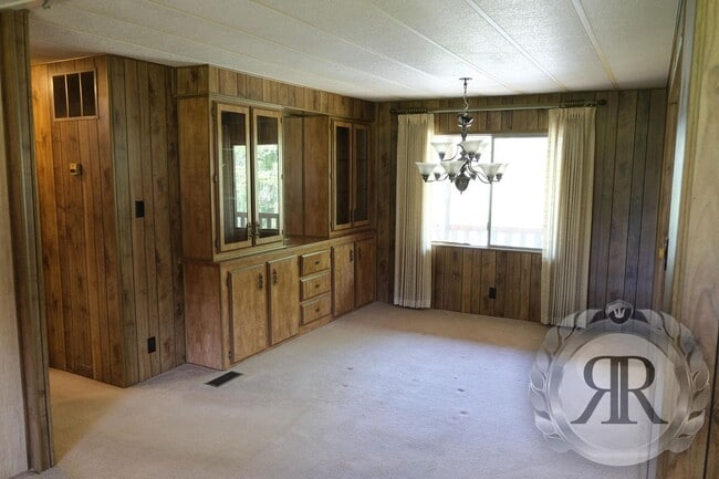Photo - 11605 Stump Rd