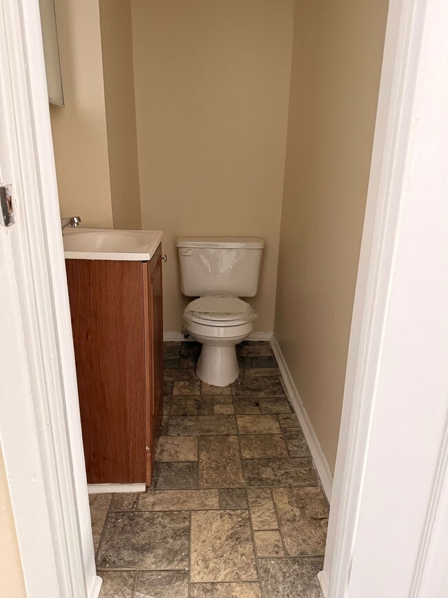 Photo - 226 Martin St