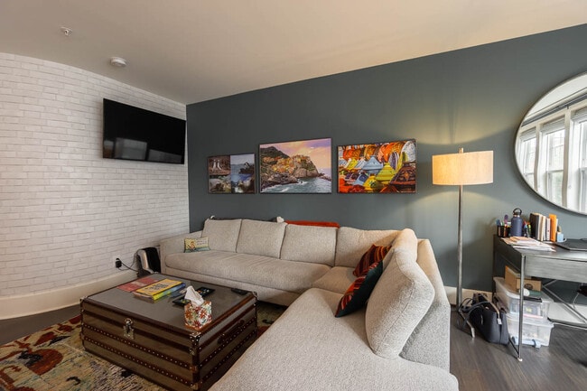Photo - 3401 Sherman Ave NW