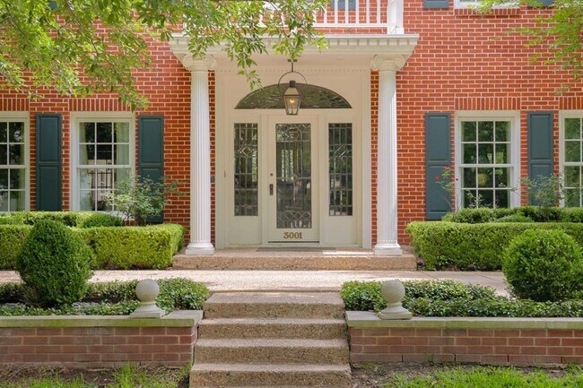 Photo - 3001 Hillview Rd