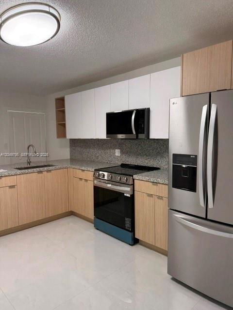 Photo - 3518 W 80th St