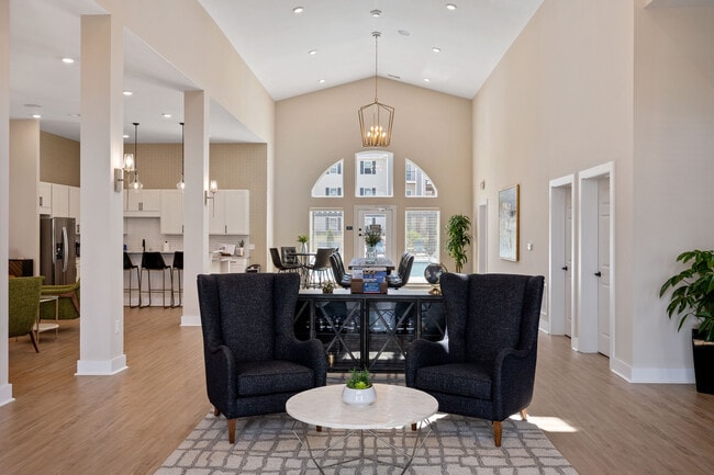 Photo - Parkway Trails