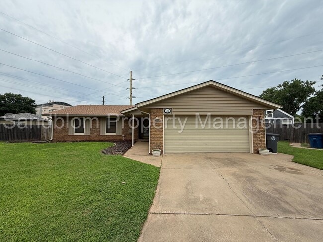 Building Photo - FOR LEASE | Downtown Tulsa | Available NOW!
