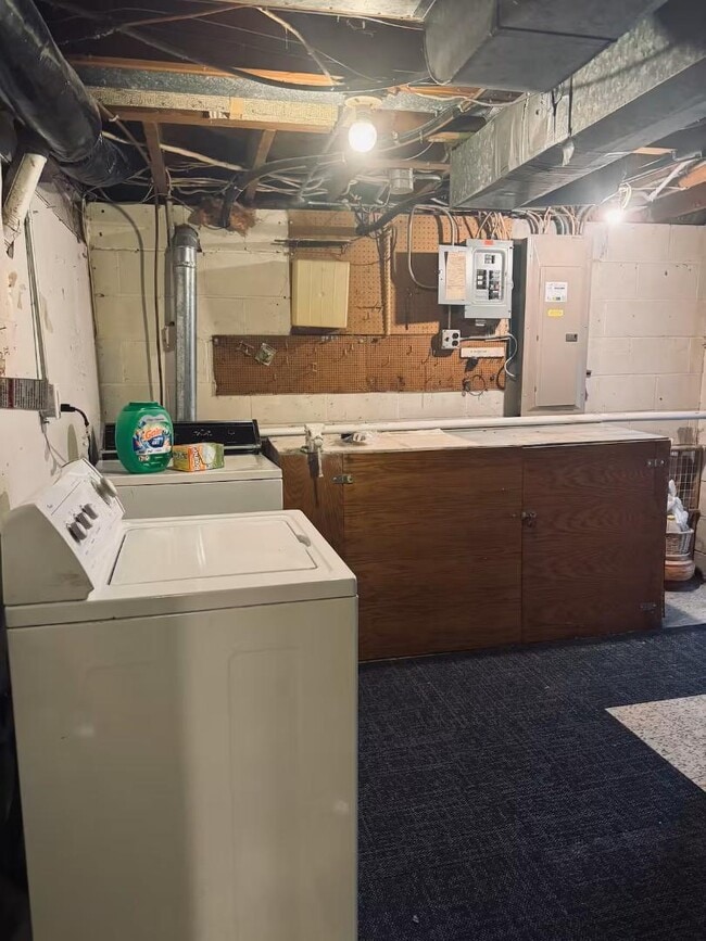 Photo - 1062 Glenhill Rd