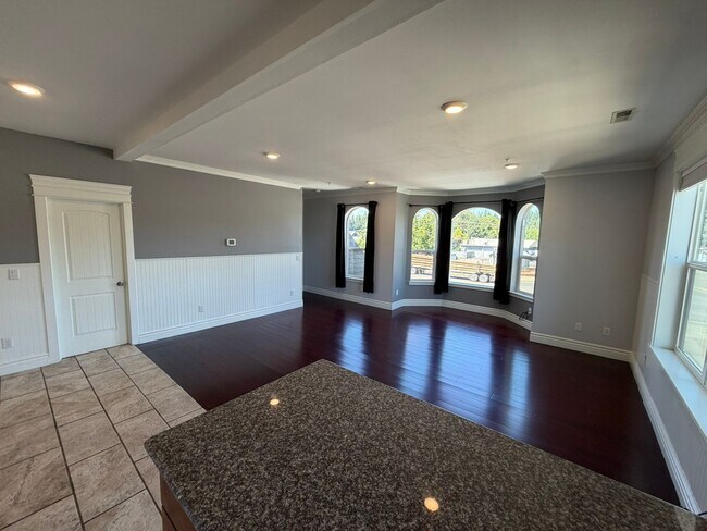 Photo - 103 W Bishop Way Unit A