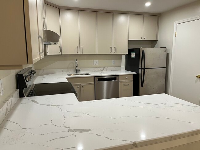 Photo - 10702 Kings Riding Way Unit T