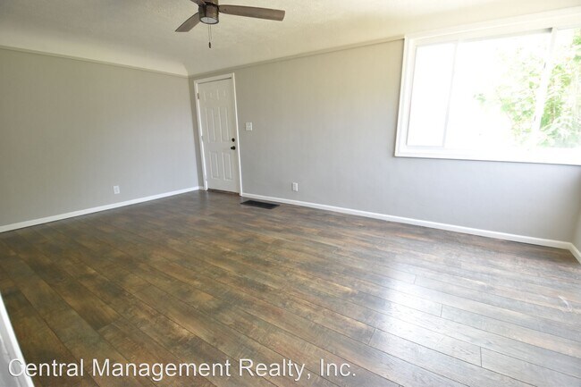 Photo - 2 br, 1 bath House - 19705 Pasadena