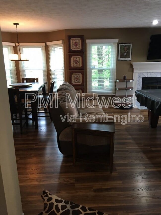 Photo - 7569 Cherryhill Dr