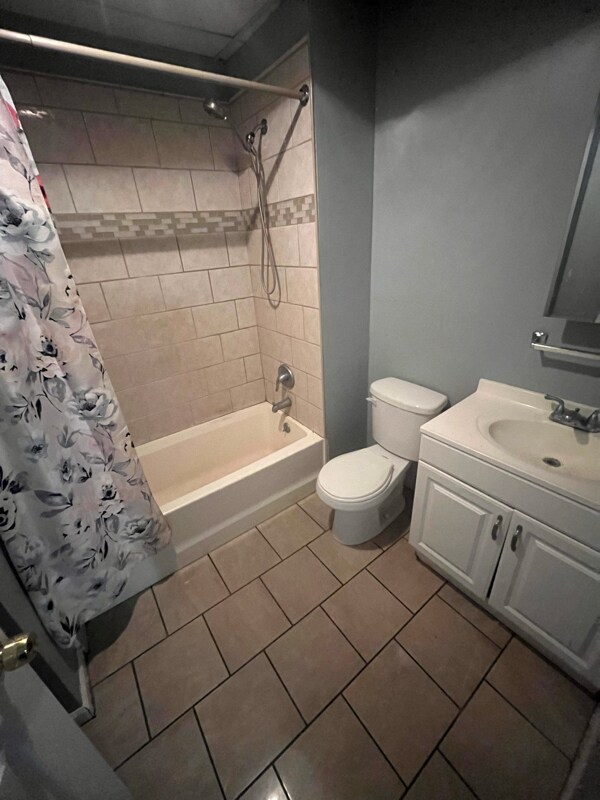 Photo - 213 S Harrison St Unidad 1