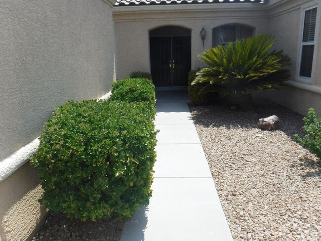 Photo - Sun City Anthem home right on the golf course!