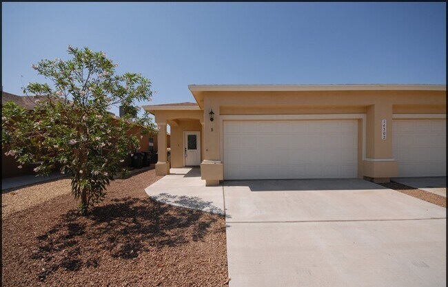 Building Photo - 14302 Pancho Gonzalez Ct Unit B (EZ) Rental