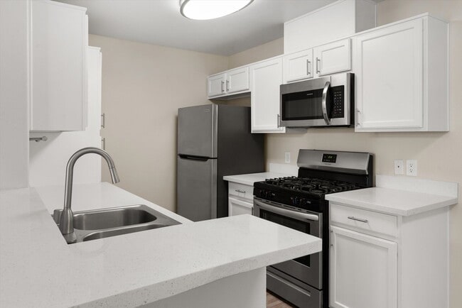 Photo - Newly Renovated! Santa Fe Apartments II