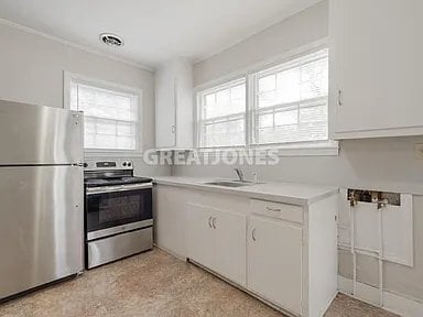 Photo - 205 N Zion St