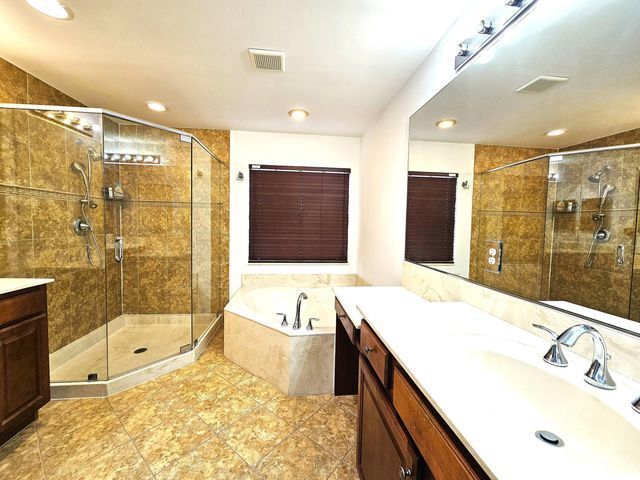 Photo - 7533 Topiary Ave