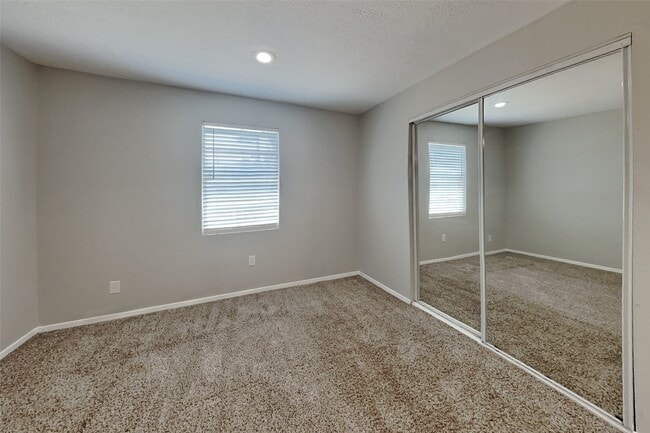4474 W Cypress Villas Dr