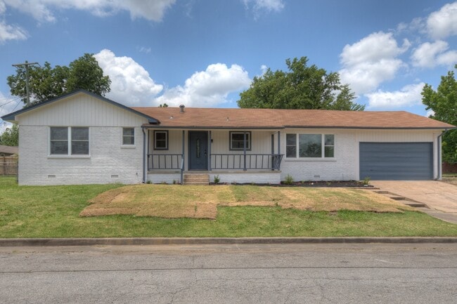Building Photo - 2508 S Irvington Ave Rental