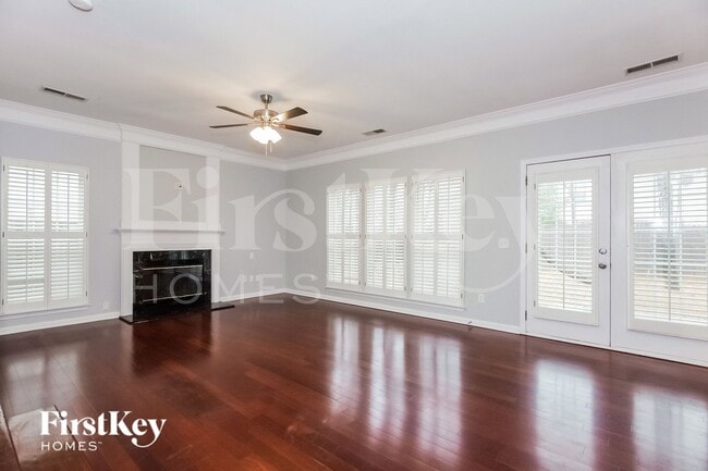 Photo - 7632 Lady Bank Dr