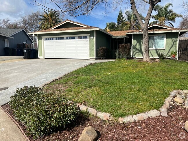 Building Photo - 8137 Rattan Way Rental