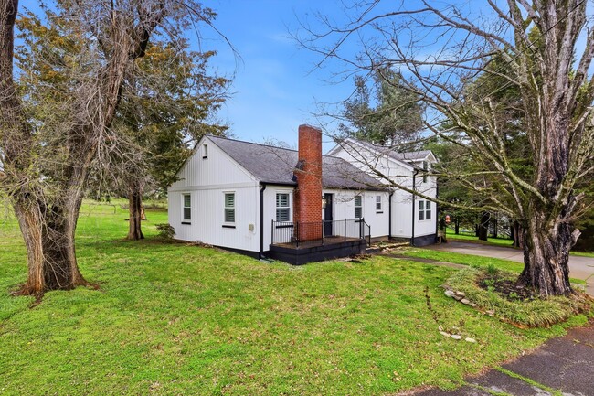 Photo - 613 Pearson Springs Rd