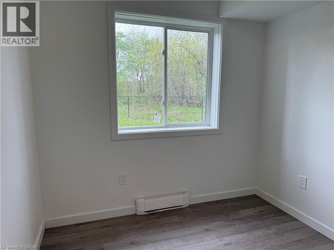 Photo - 127 HighRiver Trl